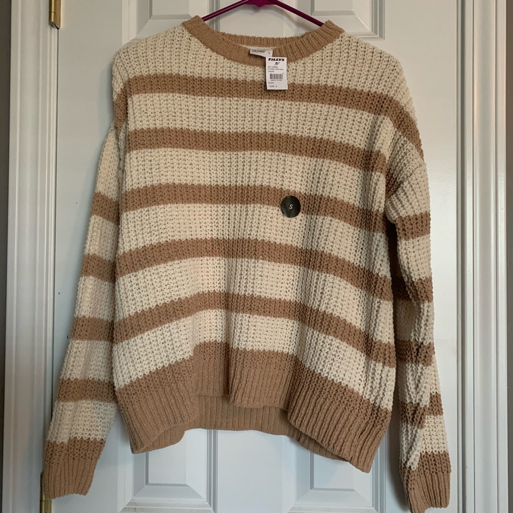 🤍🤎 NWT Striped Chenille Sweater